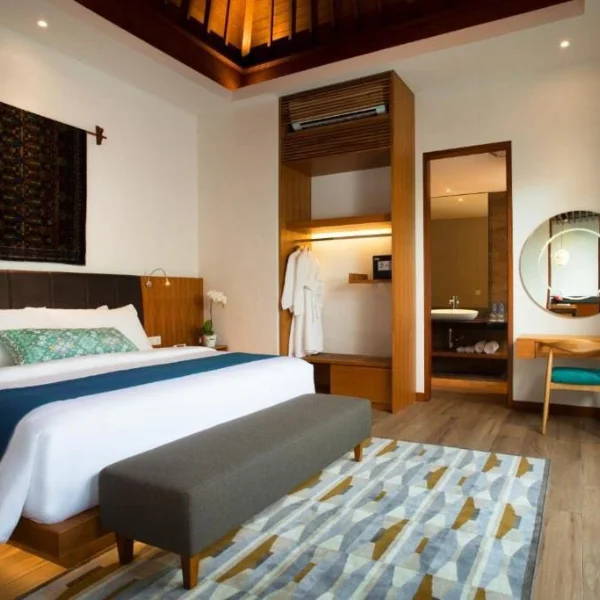 Image showing a luxury hotel.