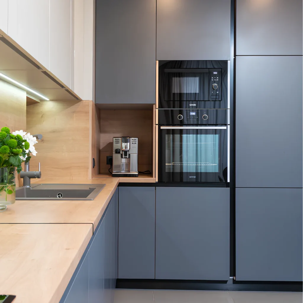 Image of a luxury appliance (in the kitchen).