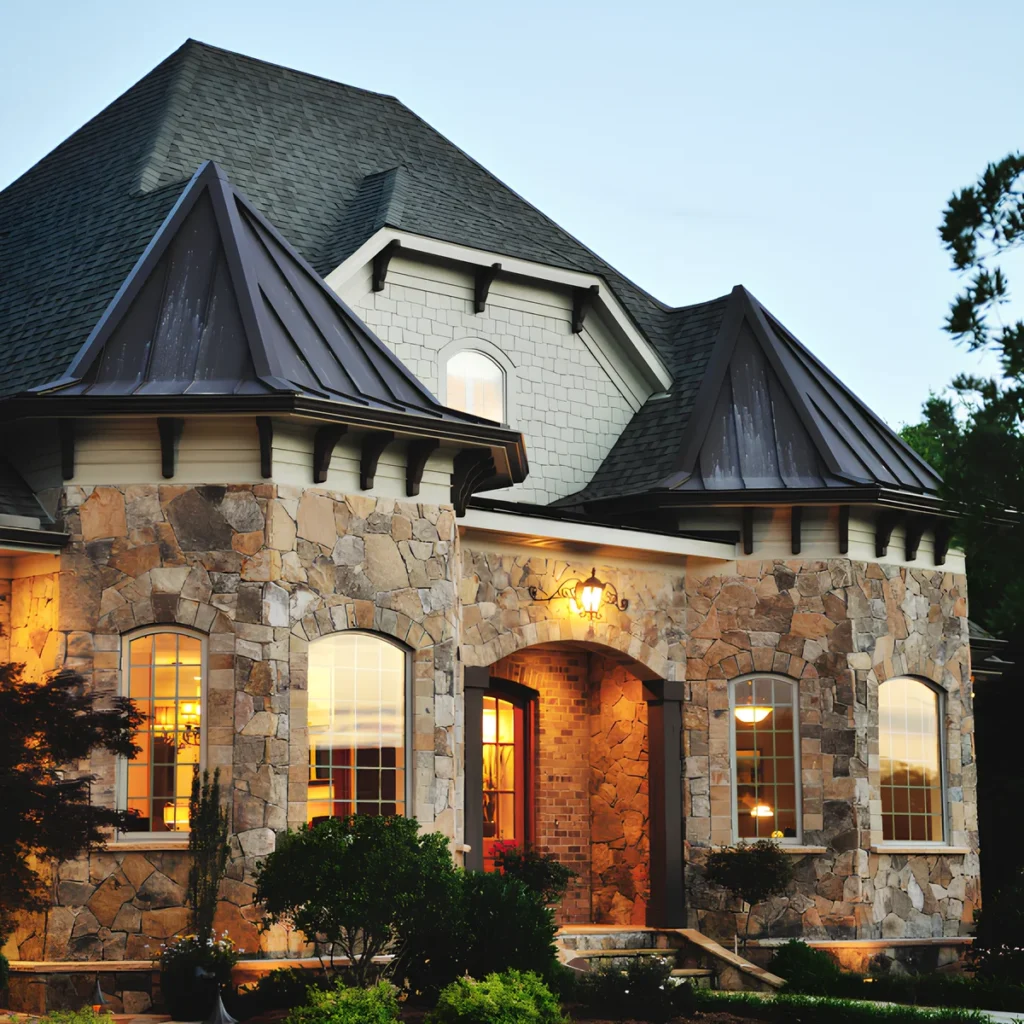 Image of a luxury home.